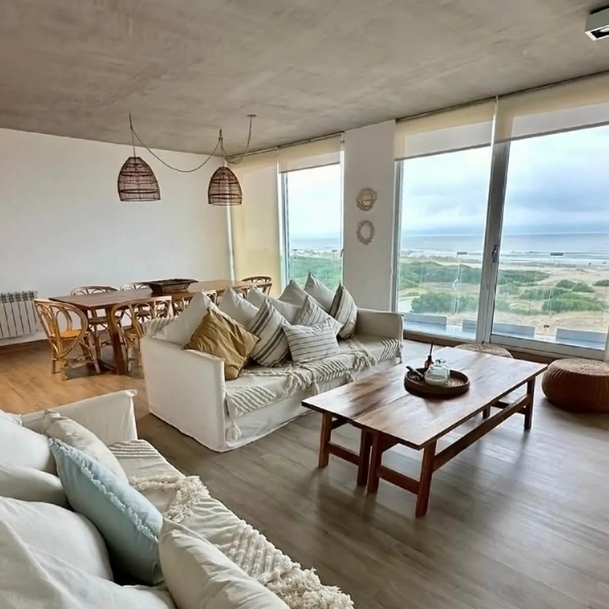 image_tooltip alt_text